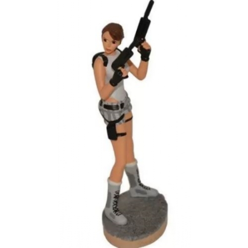 FIGURINE TOMB RAIDER SCOTTISH STYLE  