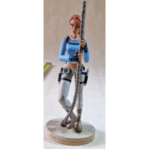 FIGURINE TOMB RAIDER, LONDRES 