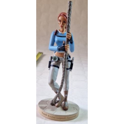 FIGURINE TOMB RAIDER, LONDRES 