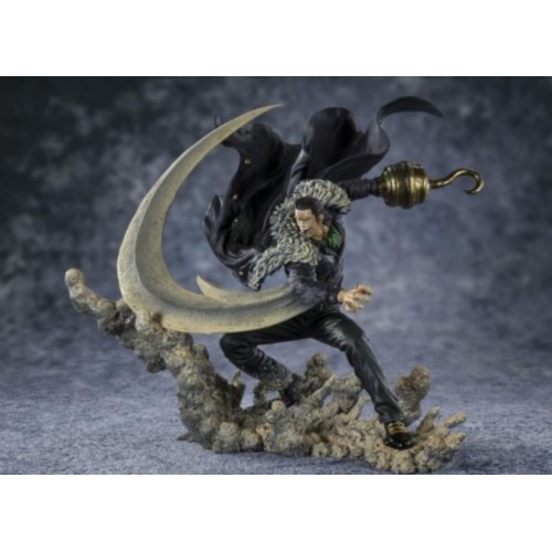 ONE PIECE - Sir Crocodile Marineford Figurine 12 cm