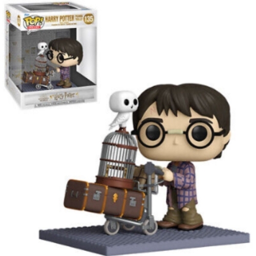 POP 135 HARRY POTTER PUSHING TROLLEY