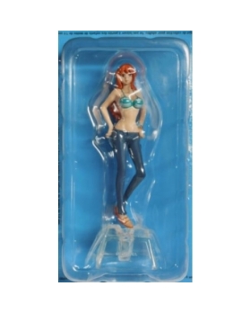 Figurine One Piece Nami Hachette N°7 + fascicule